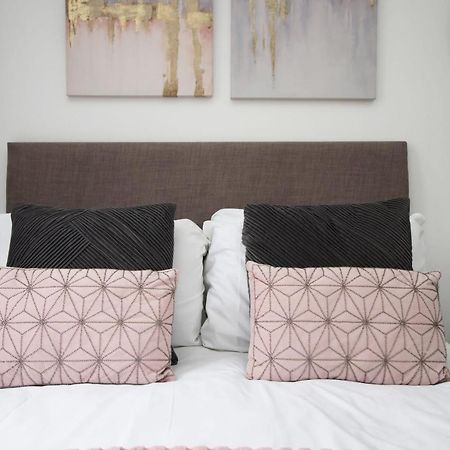 Beachview By Mia Living Close To Beach, Free Parking, Modern 2 Bedroom Apartment Barry Buitenkant foto